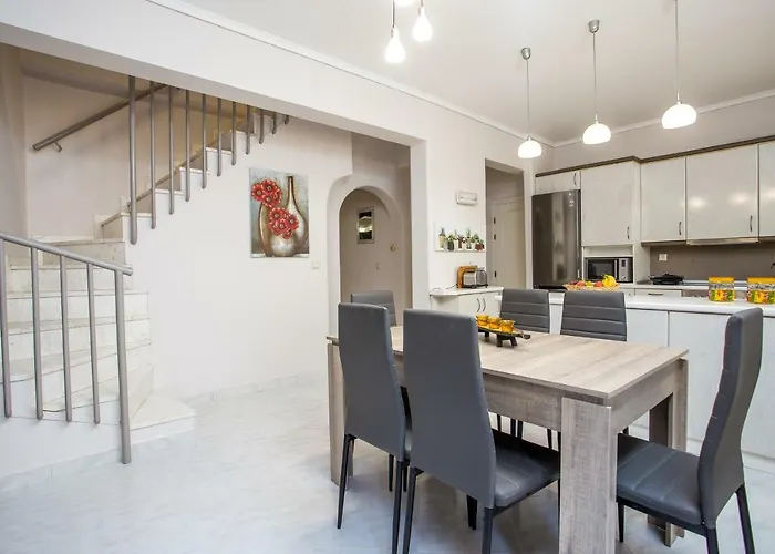 Flora's Place Апартаменты Родос