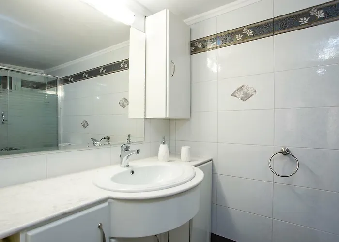 Daire Flora's Place *